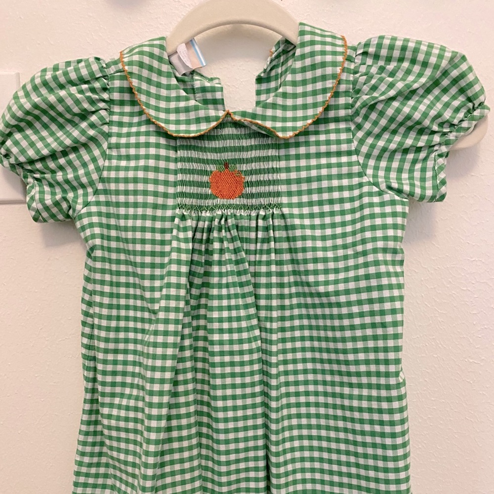 Girls Smocked Dress. 5t. EUC